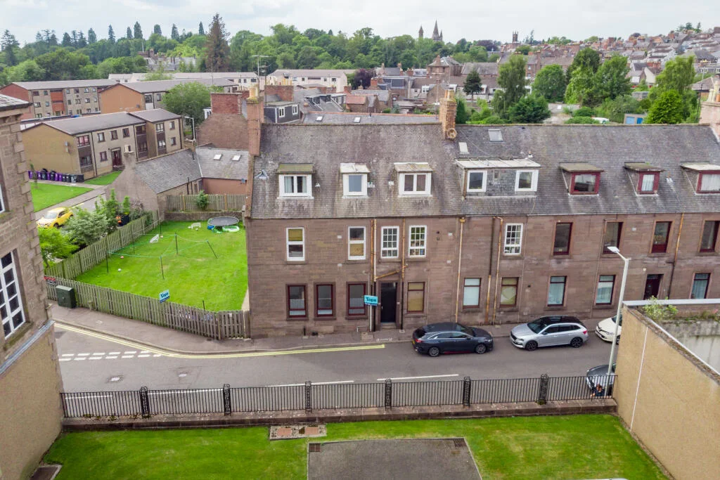Elevated street view of the Southesk Street property and surrounding Brechin neighbourhood